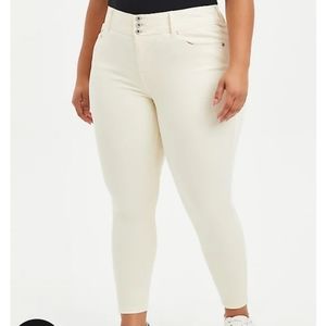 White jegging new wit tag